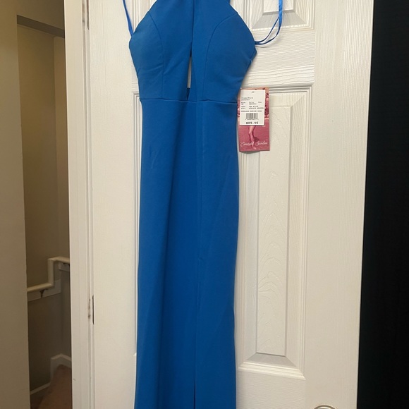 BEAUTIFUL Blue gown, brand NEW with tags! - Picture 4 of 4